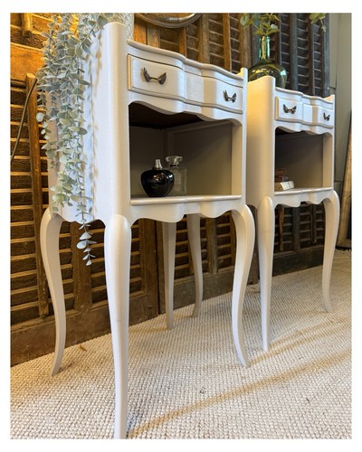 Matching pair french - matching,