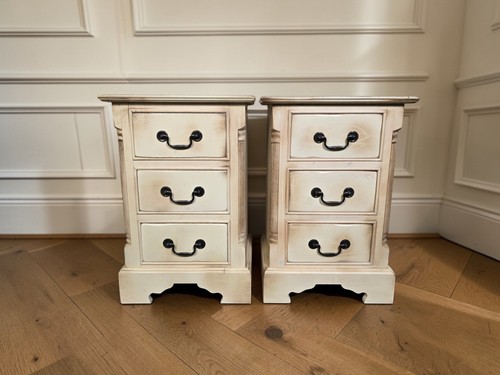 Antique style pine pair of - style,
