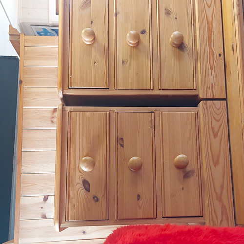 Pair solid wood - pair, 3-drawer